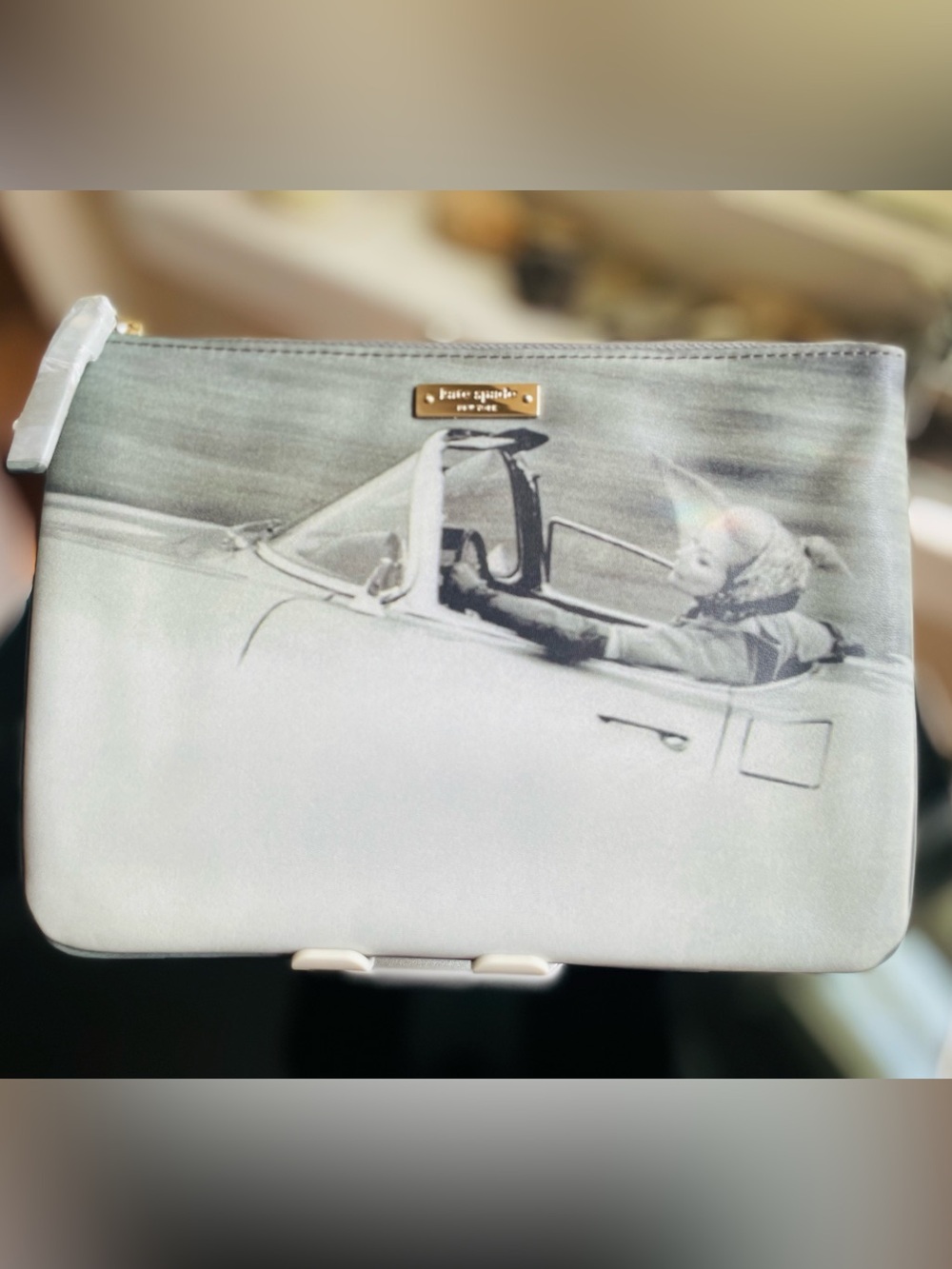 🔥RARE COLLECTIBLE Kate Spade gray Wristlet with Lillian Bassman print NWT🔥